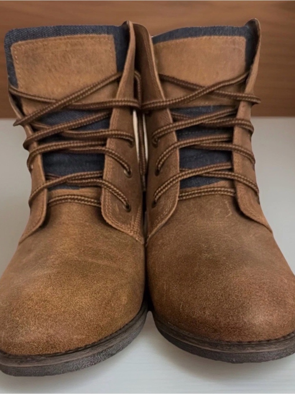 ANDREA Brown Lace-Up Ankle Boots